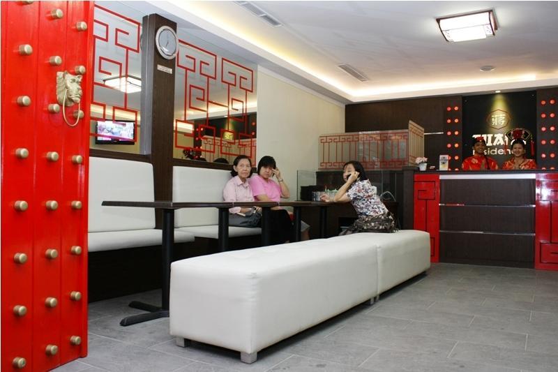 Tjiang Hotel